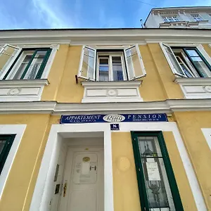 Apartament 700m Zum Ring, Wiedeń